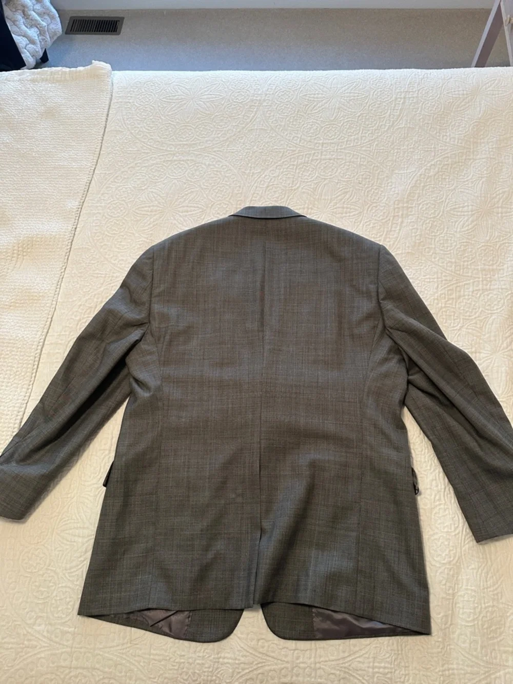 Hart Schaffner Marx Men's Light Gray Two-Button Suit Jacket - Picture 15 of 16